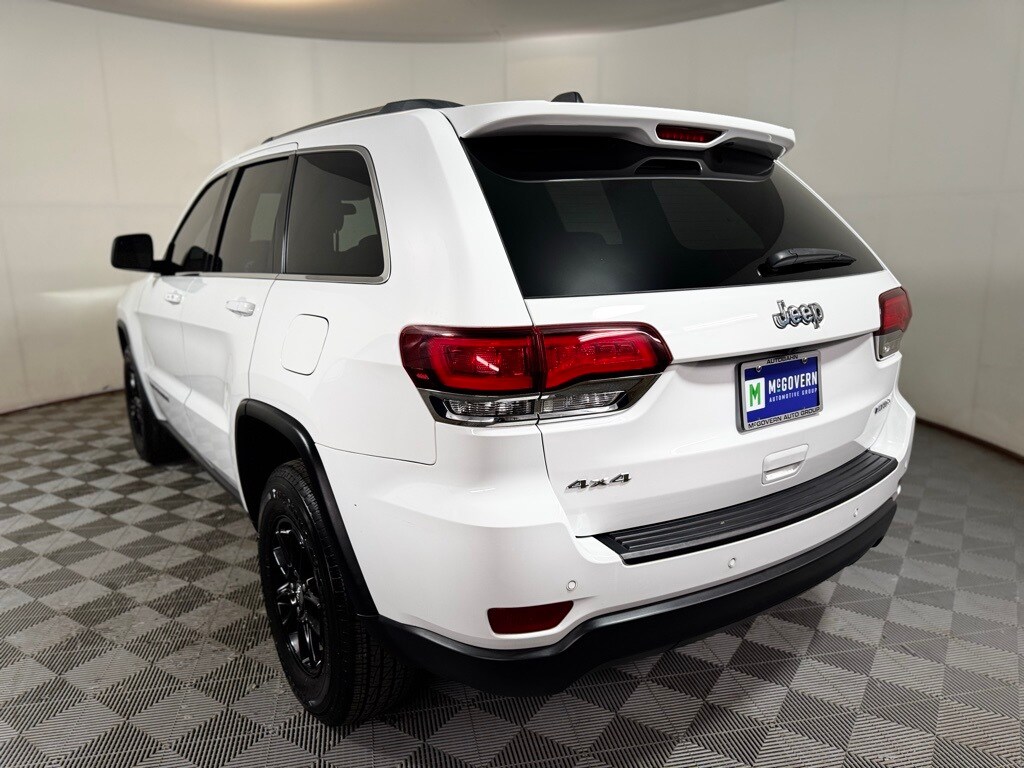 2020 Jeep Grand Cherokee Laredo E photo 4