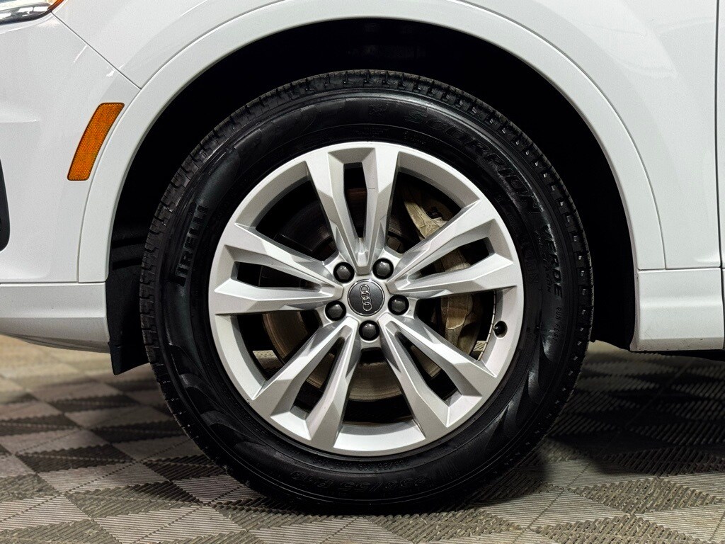 2018 Audi Q7 2.0T Premium Plus photo 2