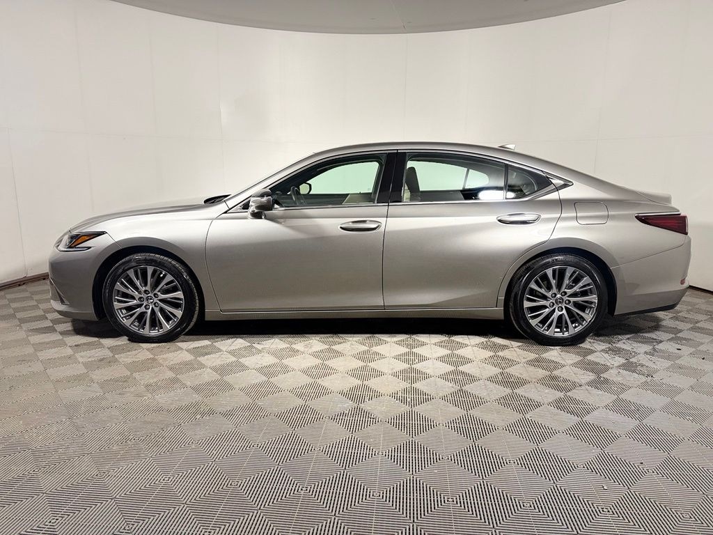 Used 2020 Lexus ES 350 Sedan