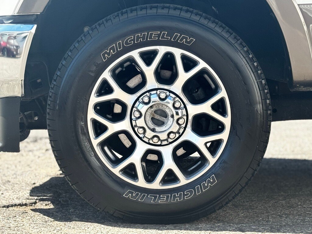 2022 Ford F-250 photo 2