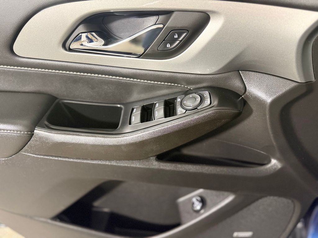 2023 Chevrolet Traverse 3LT - Photo 19