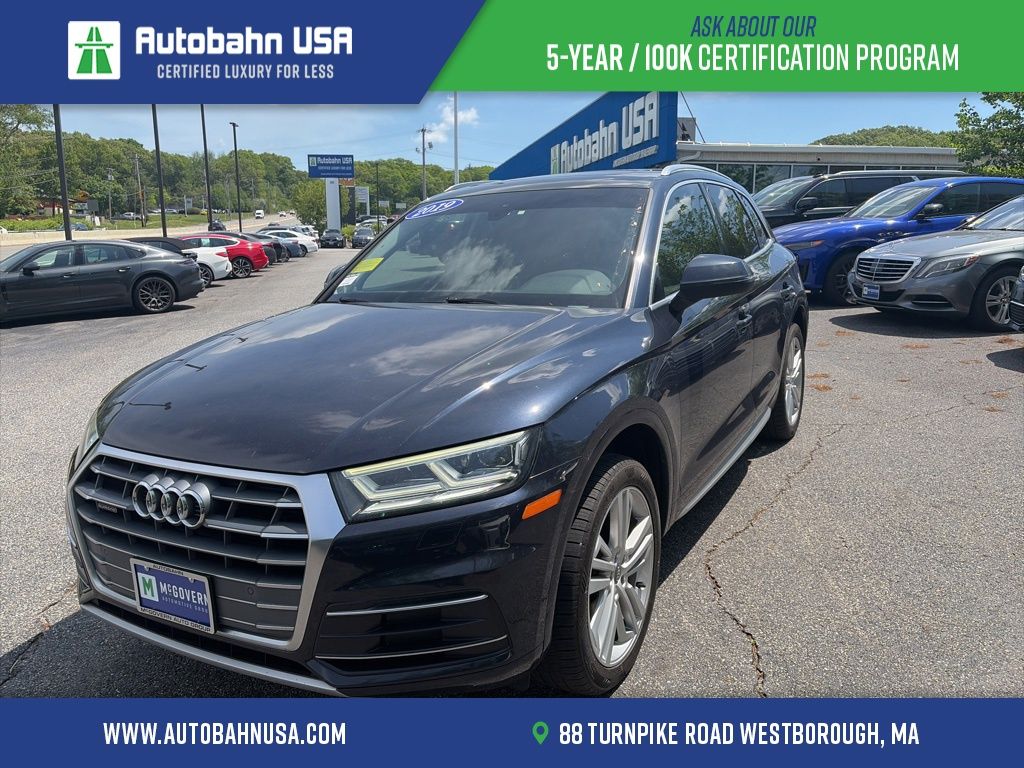 2019 Audi Q5 2.0T quattro S tronic Premium Plus's photo