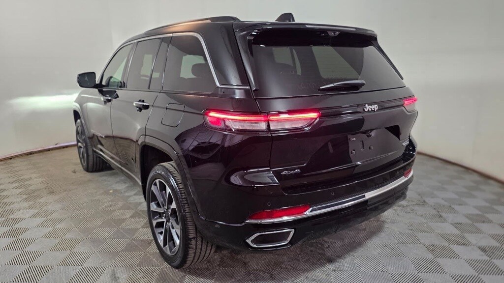 Used 2023 Jeep Grand Cherokee Overland SUV