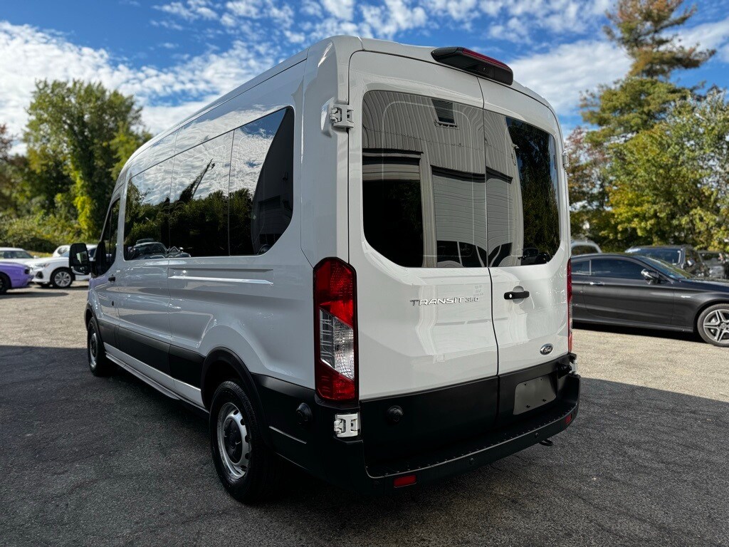 2019 Ford Transit photo 2