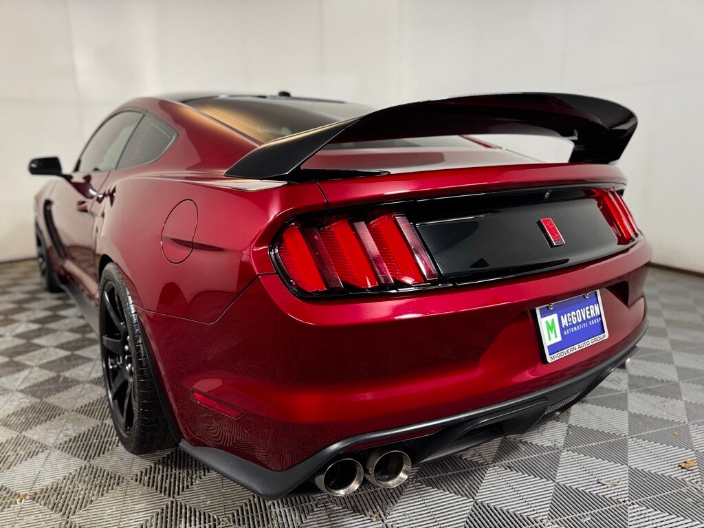 2017 Ford Mustang Shelby GT350 photo 3