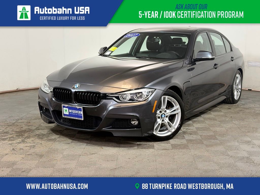 2017 BMW 3 Series 330e iPerformance Sedan's photo