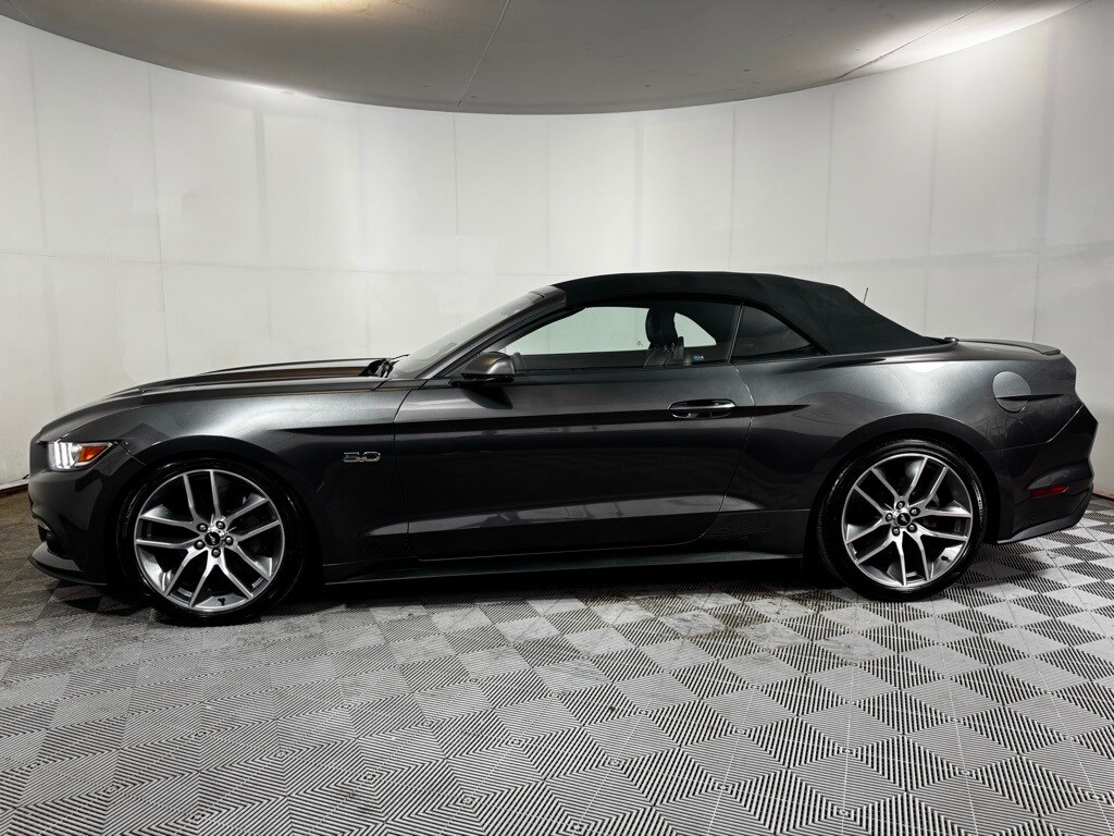 2017 Ford Mustang GT Premium Convertible photo 2