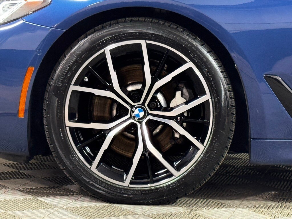2022 Bmw 530i xDrive photo 2