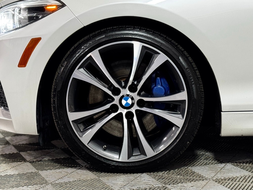 2018 Bmw M240i xDrive Convertible photo 2