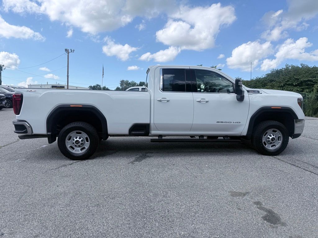 2022 GMC Sierra 2500HD SLE - Photo 8
