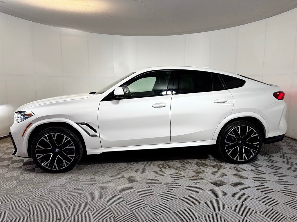 2022 Bmw X6 M photo 3