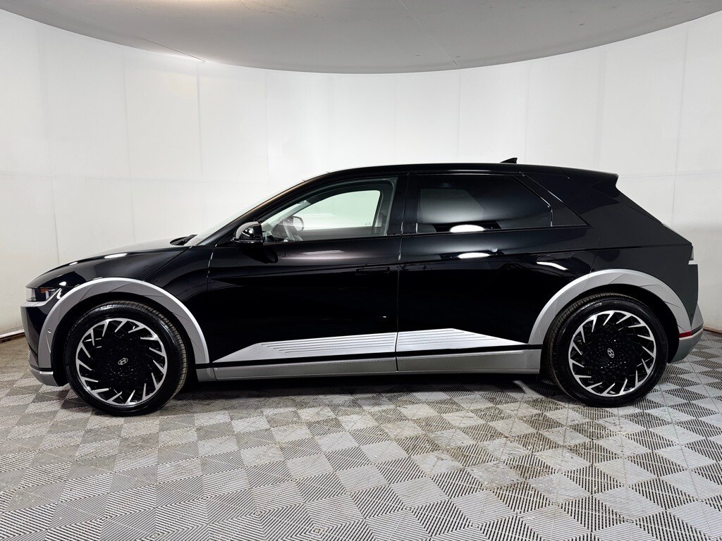 2024 Hyundai Ioniq 5 Limited photo 2