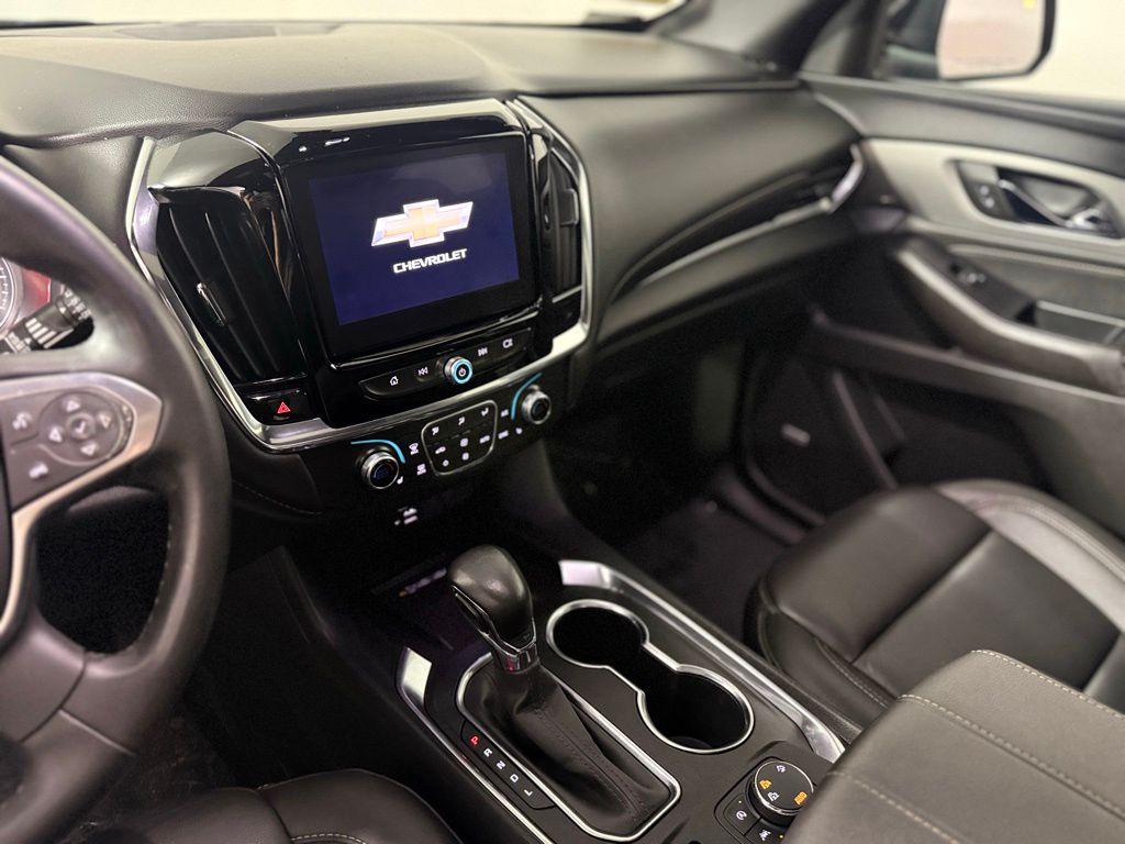 2023 Chevrolet Traverse 3LT - Photo 15