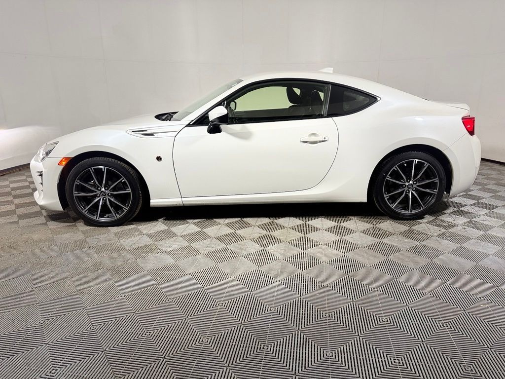 Used 2017 Toyota 86 Base Coupe
