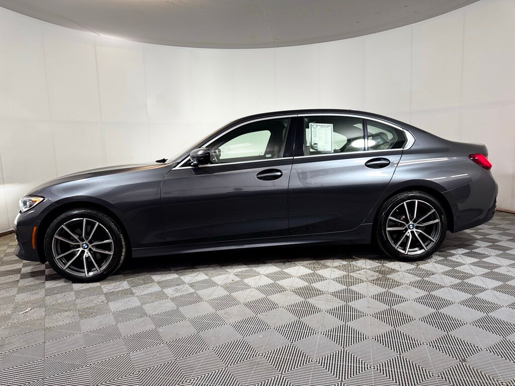 2021 Bmw 330i xDrive photo 2