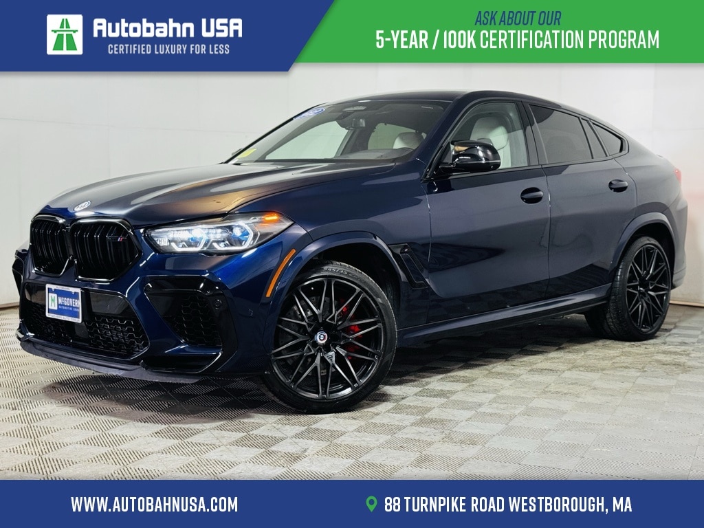 2022 BMW X6 M Base's photo