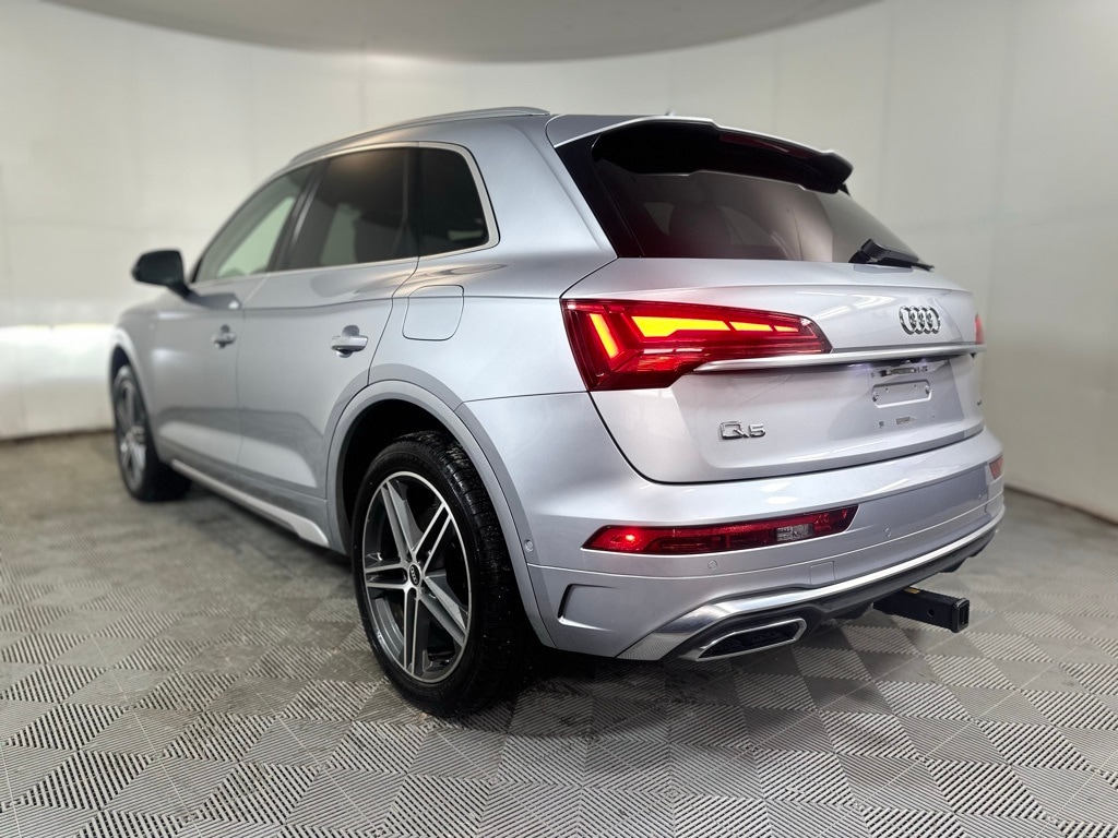 Used 2021 Audi Q5 e 55 Prestige SUV