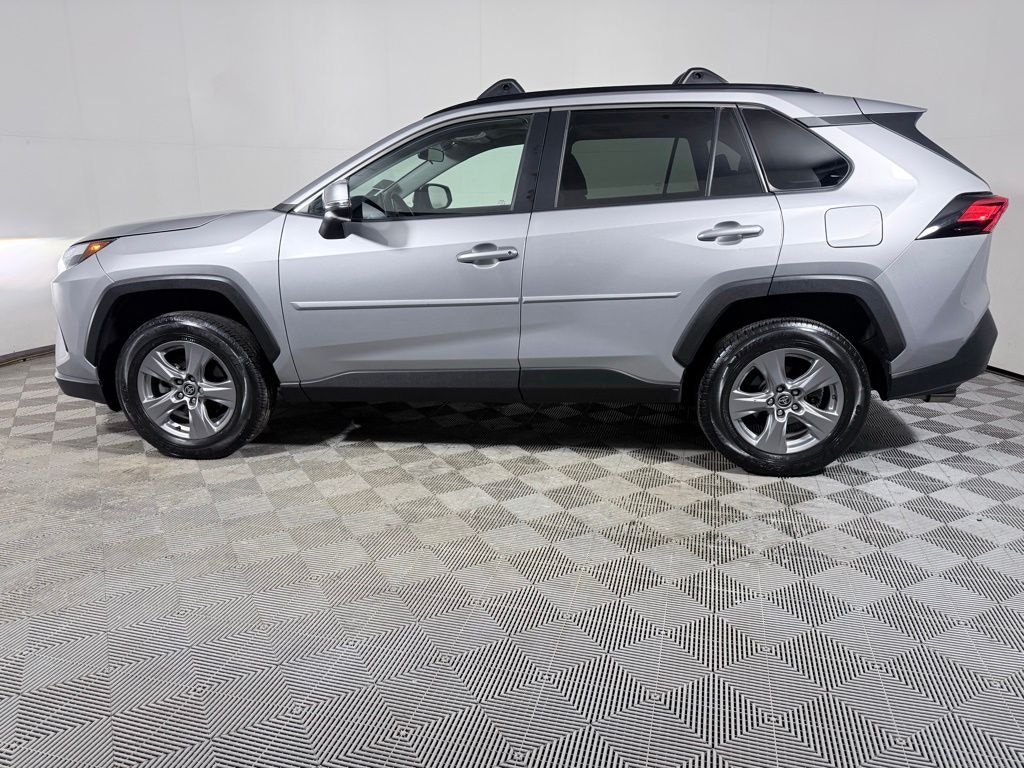 Used 2022 Toyota RAV4 XLE SUV