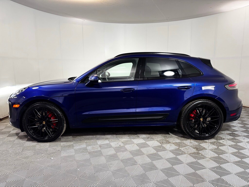 2023 Porsche Macan GTS photo 3