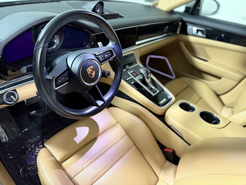 2022 Porsche Panamera 4 E-Hybrid - Photo 20