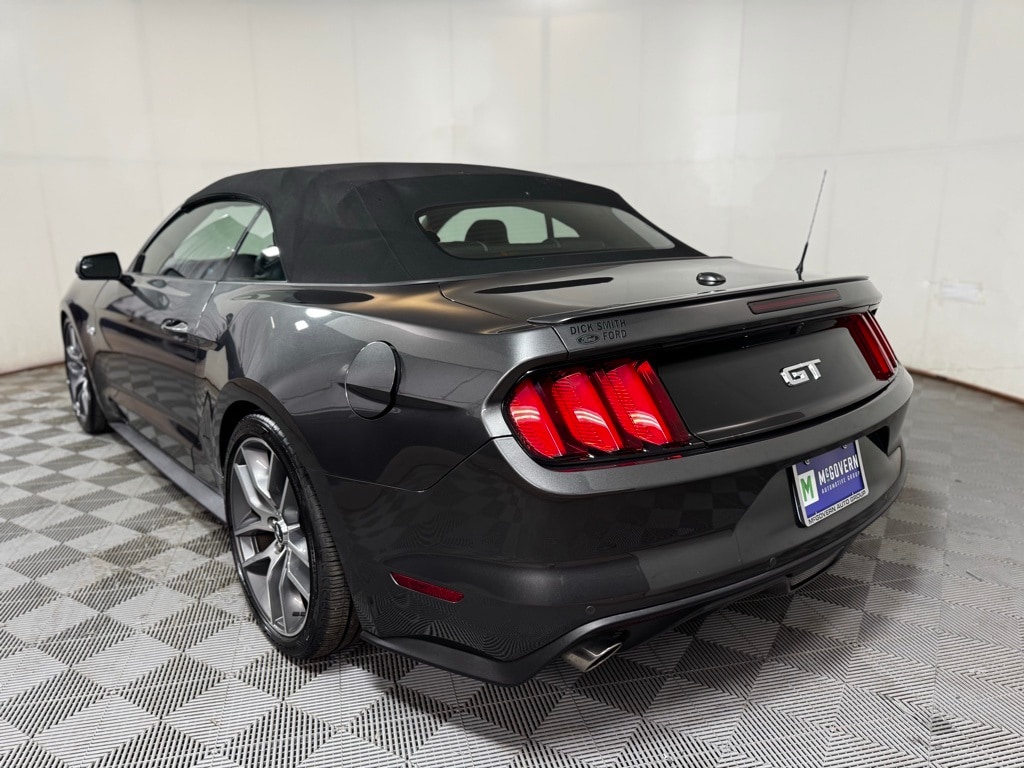 2017 Ford Mustang GT Premium Convertible photo 3