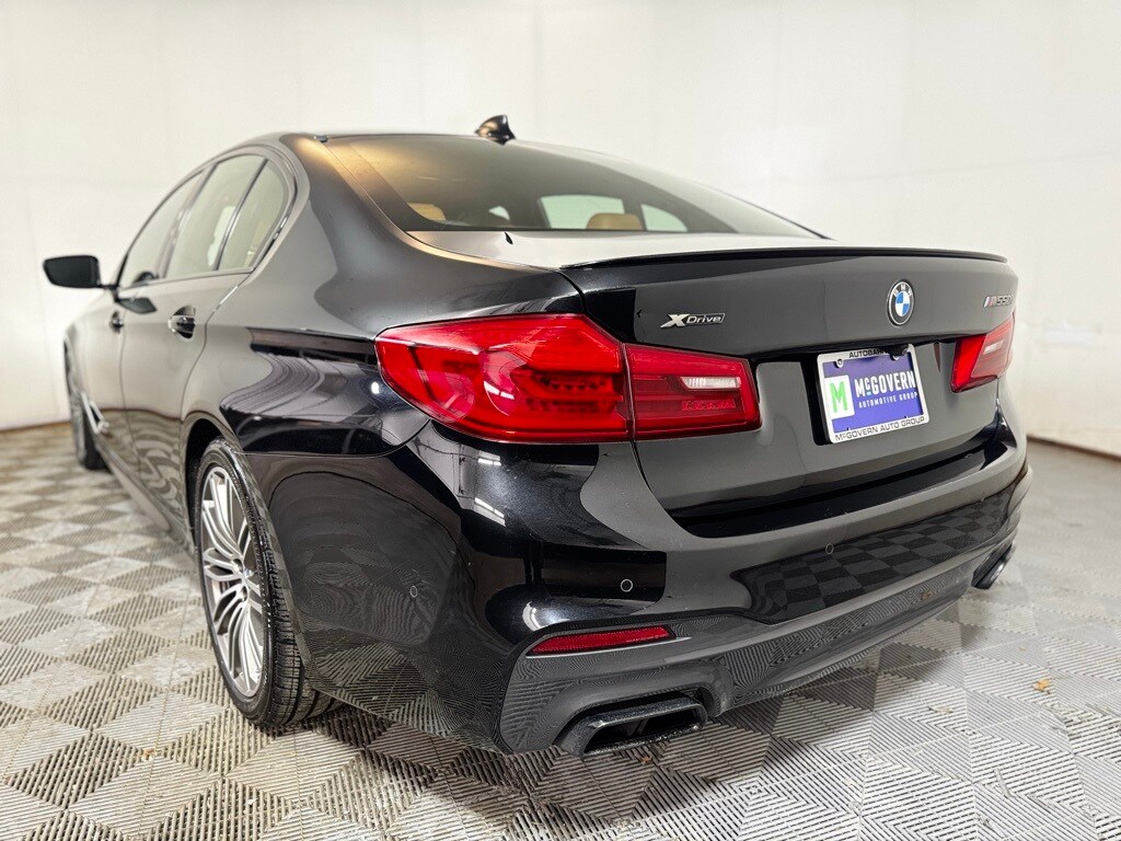 2020 Bmw M550i xDrive photo 2