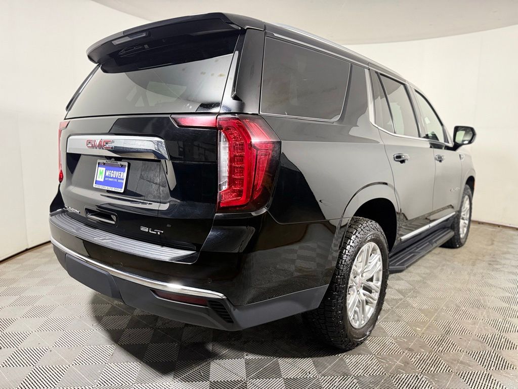 2023 GMC Yukon SLT - Photo 7