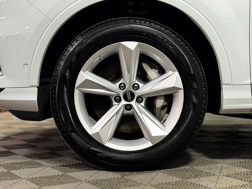 Used 2023 Audi Q7 55 Premium SUV