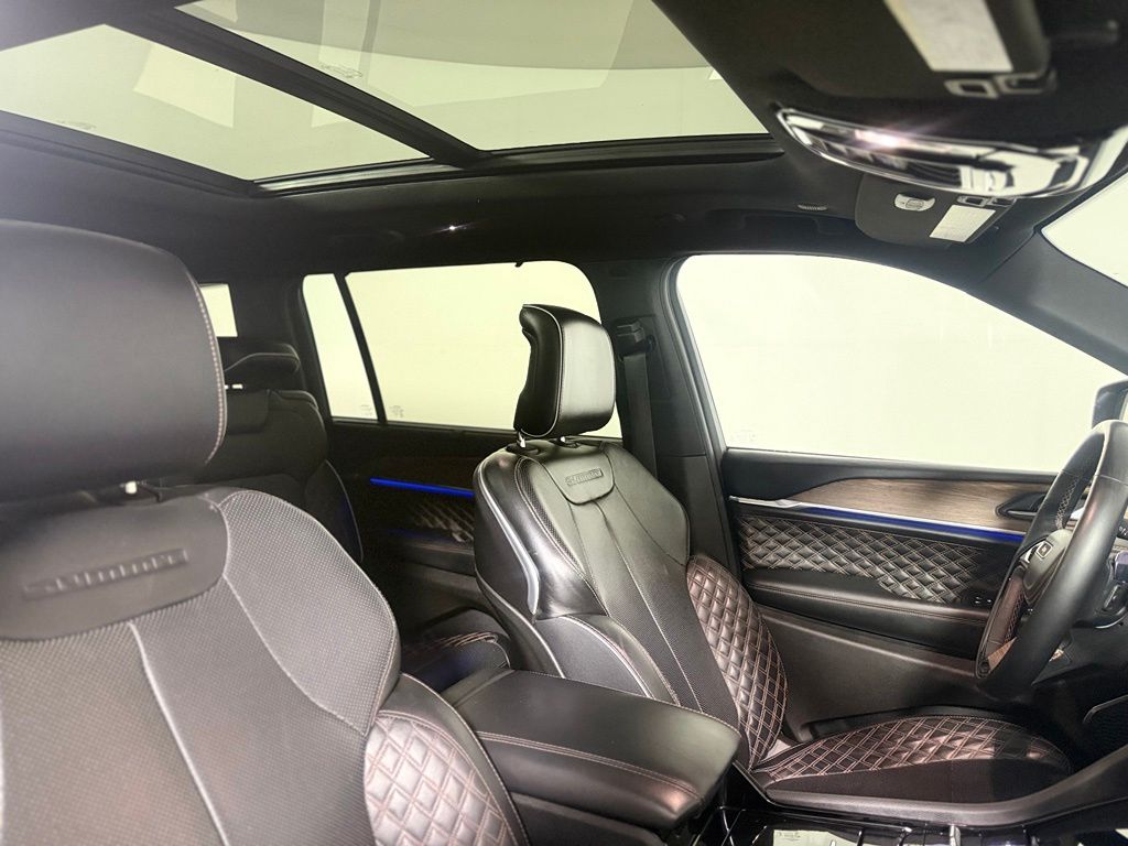 2022 Jeep Grand Cherokee L Summit - Photo 28