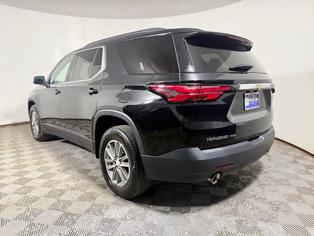 Used 2023 Chevrolet Traverse LT SUV
