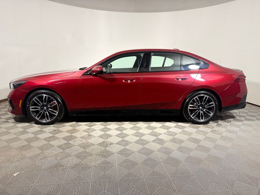 Used 2024 BMW 5 Series 530i xDrive Sedan