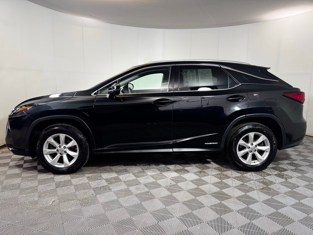 2016 Lexus RX 450h photo 2