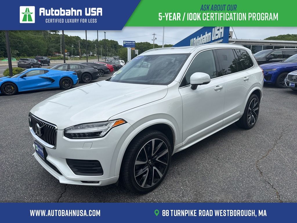 2021 Volvo XC90 T6 Momentum 6 Passenger AWD's photo