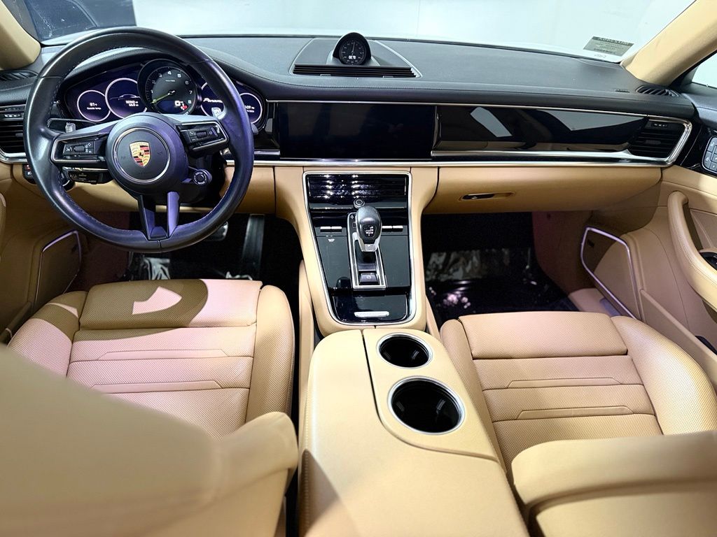 2022 Porsche Panamera 4 E-Hybrid - Photo 11
