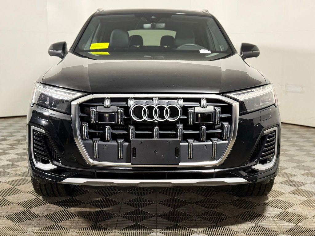 2025 Audi Q7 Premium Plus - Photo 10