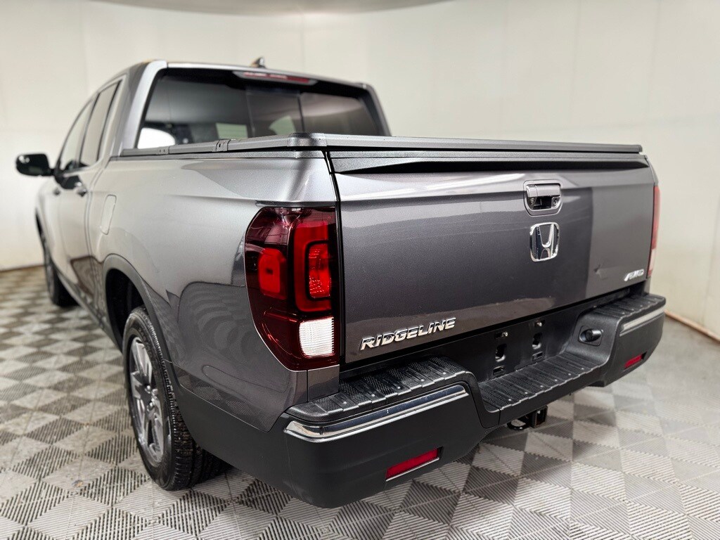 2019 Honda Ridgeline RTL-T photo 4