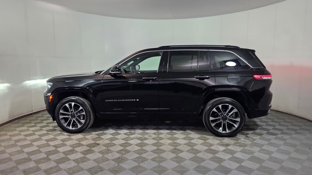 Used 2023 Jeep Grand Cherokee Overland SUV
