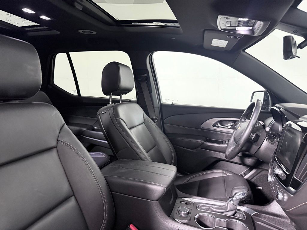 2023 Chevrolet Traverse 3LT - Photo 24