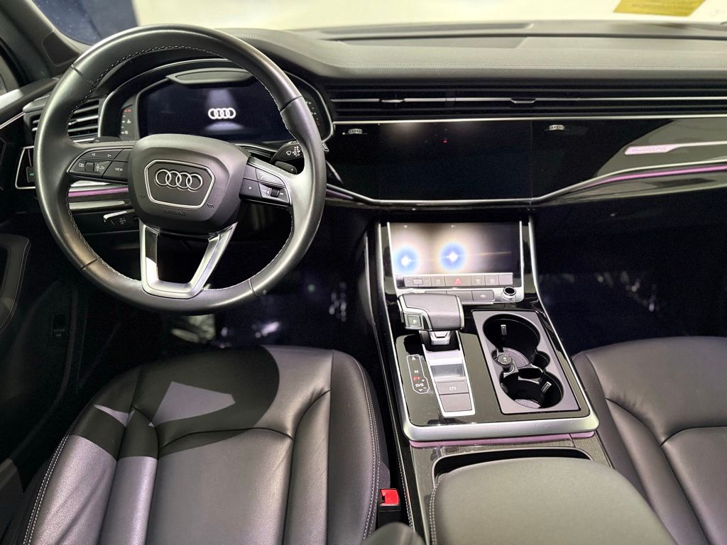2025 Audi Q7 Premium Plus - Photo 11