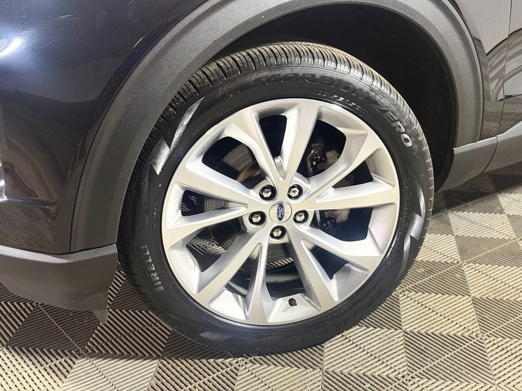 Used 2022 Ford Explorer Platinum SUV