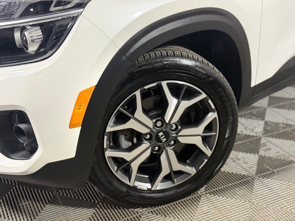 Used 2021 Kia Seltos EX SUV