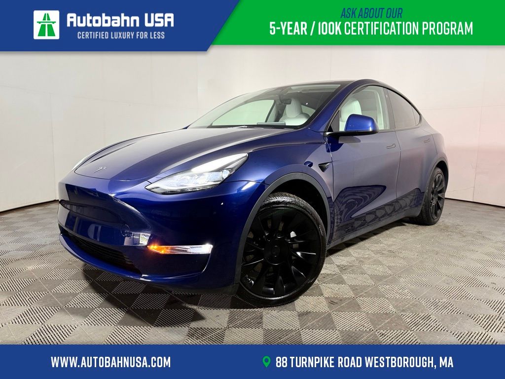 2023 Tesla Model Y Long Range Dual Motor All-Wheel Drive's photo