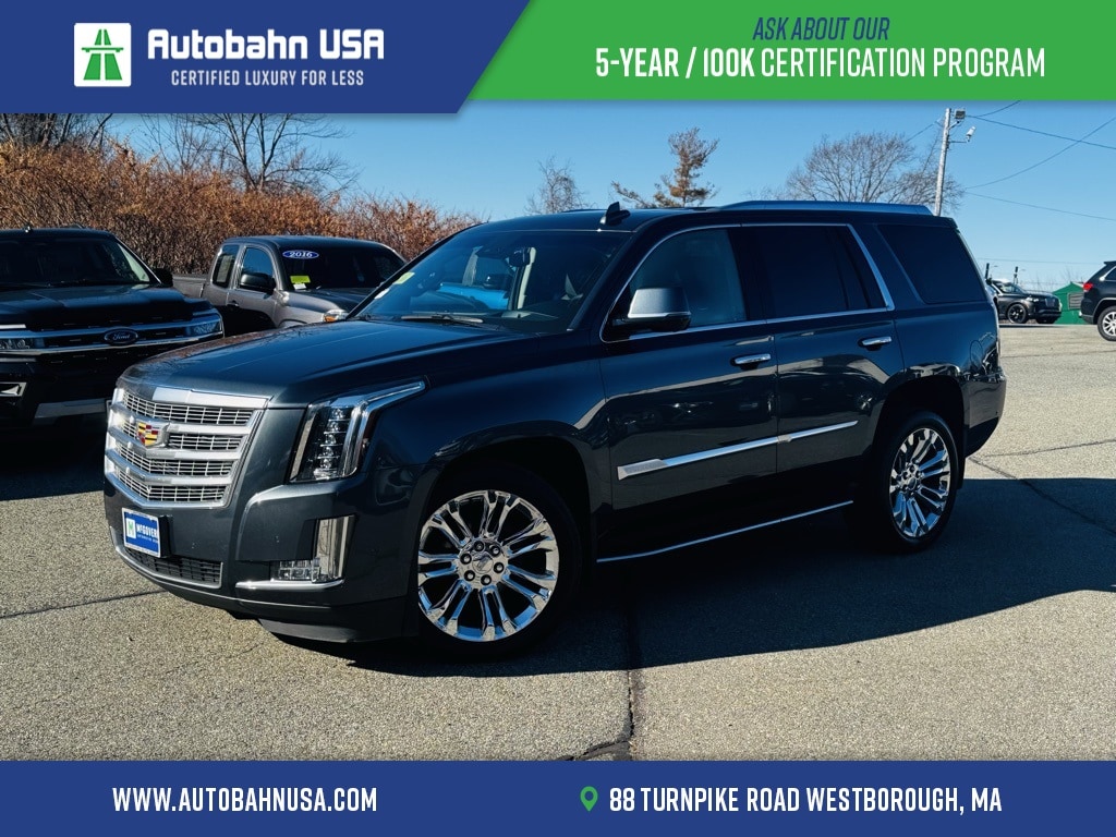 2019 Cadillac Escalade Luxury's photo