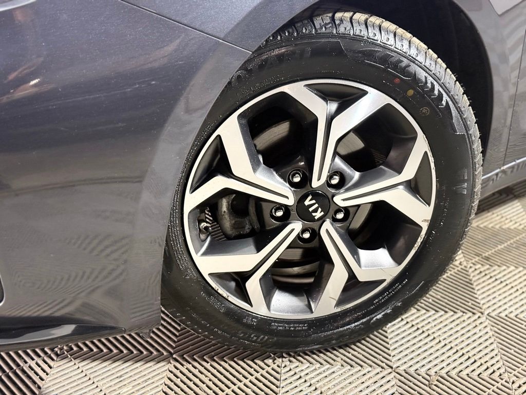 Used 2020 Kia Forte LXS Sedan