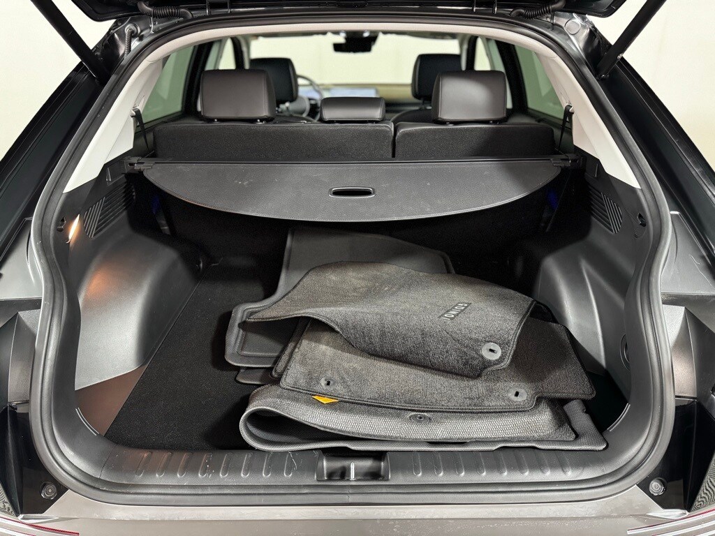 2024 Hyundai Ioniq 5 Limited photo 3