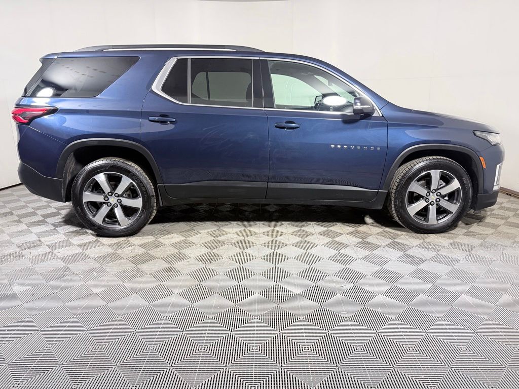 2023 Chevrolet Traverse 3LT - Photo 8