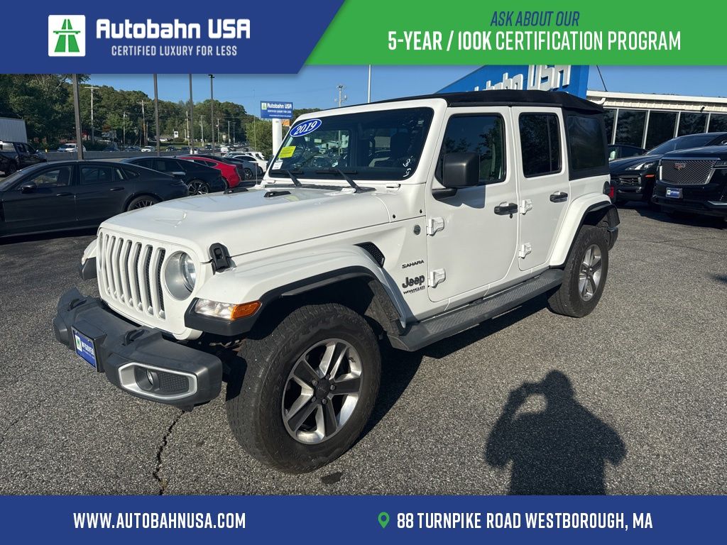2019 Jeep Wrangler Sahara's photo