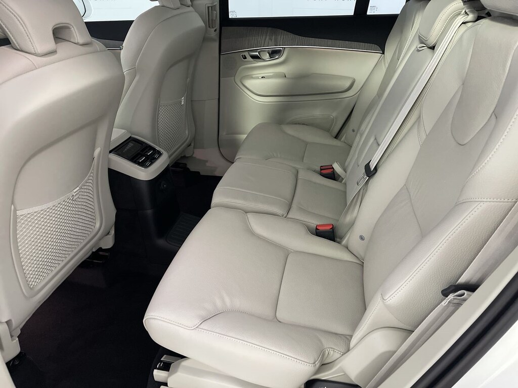 New 2023 Volvo XC90 Recharge Plug-In Hybrid T8 Plus Bright Theme 7 Passenger SUV