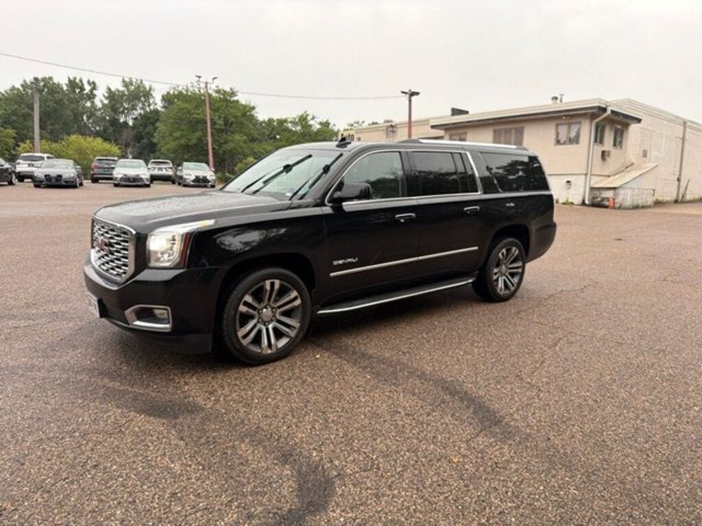 Used 2018 GMC Yukon XL Denali SUV