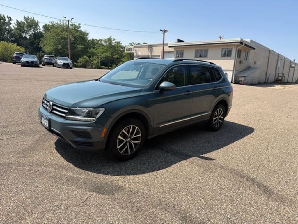 Used 2020 Volkswagen Tiguan 2.0T SE 4MOTION SUV
